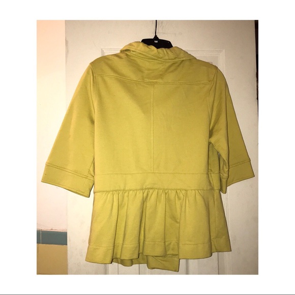 MERONA (M) YELLOW S SLEEVE FITTED BUTTON TOP EUC - Picture 2 of 8